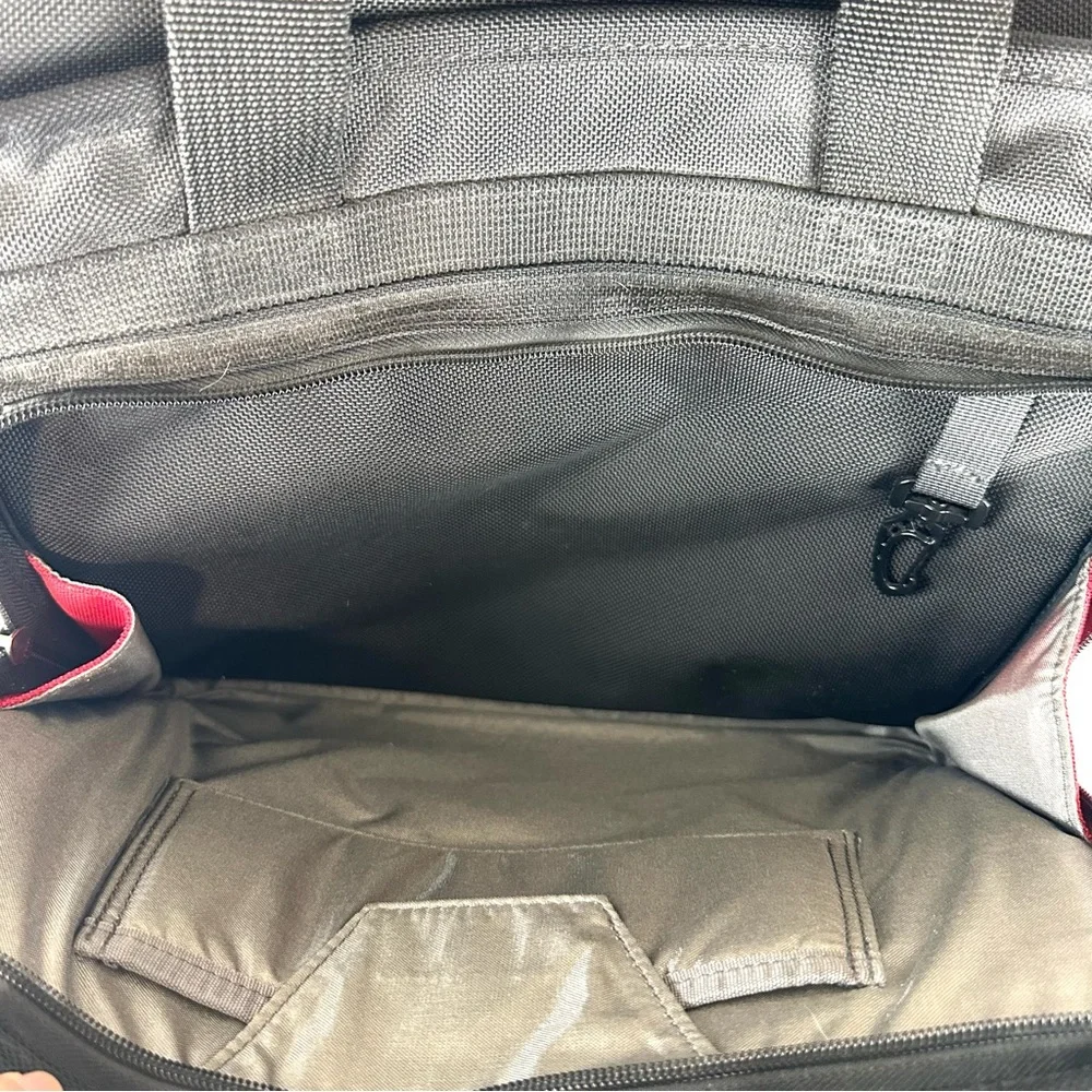 Victorinox Laptop Messenger Bag 32011N Breifcase Office School